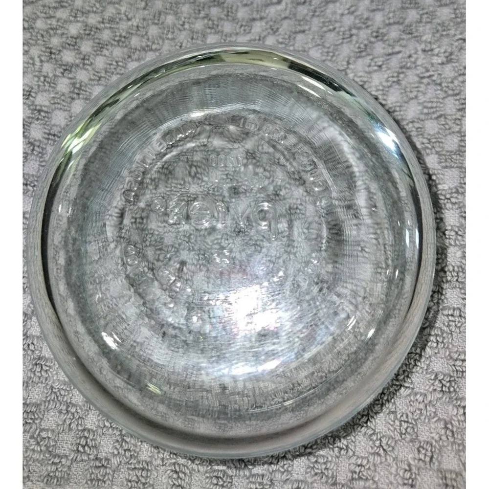 Pyrex still table collectible